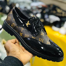 Load image into Gallery viewer, Louis Vitton Men Shoes
